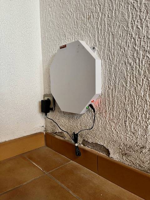  L inverseur de polarité électromagnétique pour assécher les murs d'une maison contre les remontées capillaires .